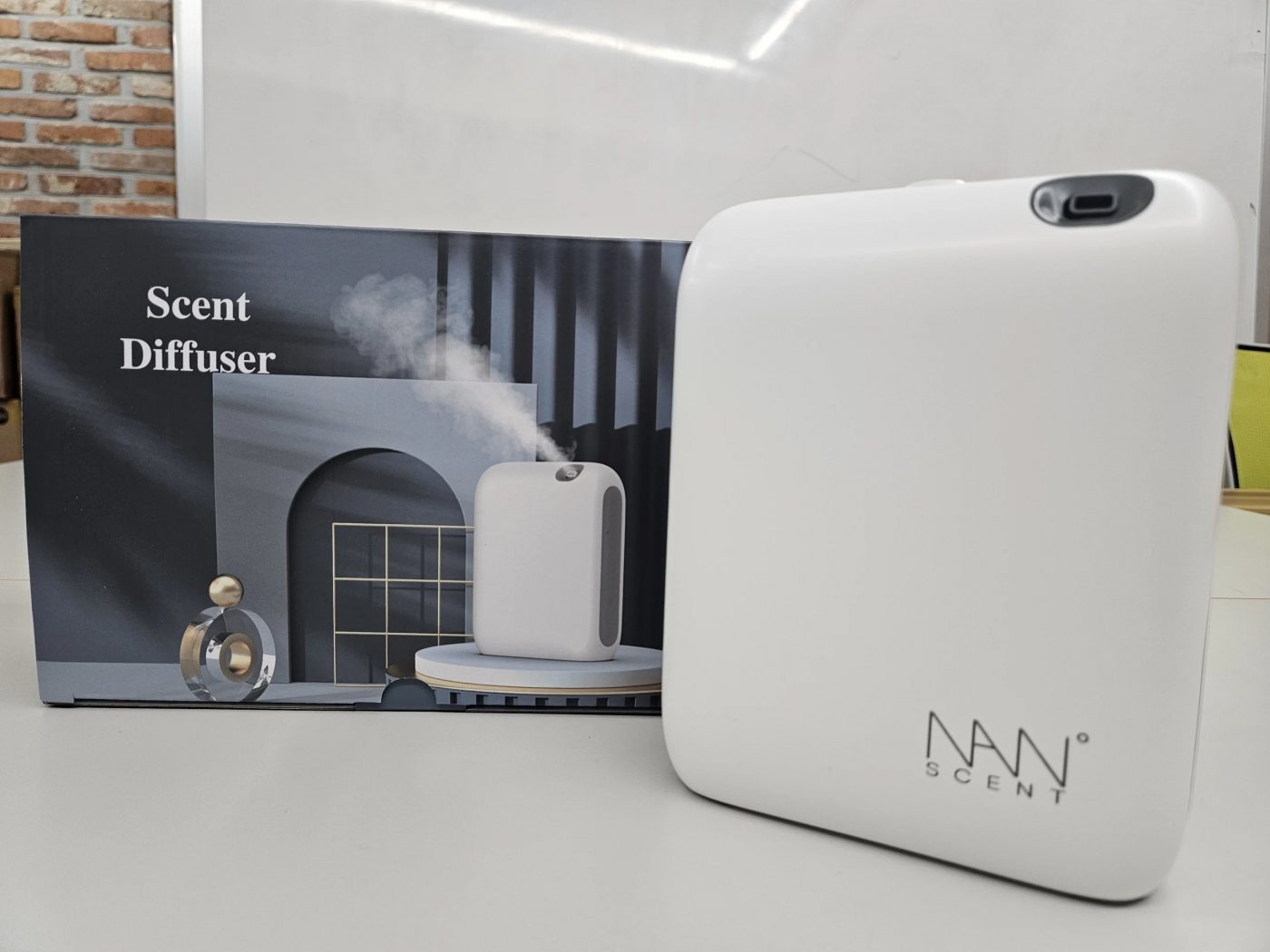 NANO-20V 기기형 발향기 제품 사진