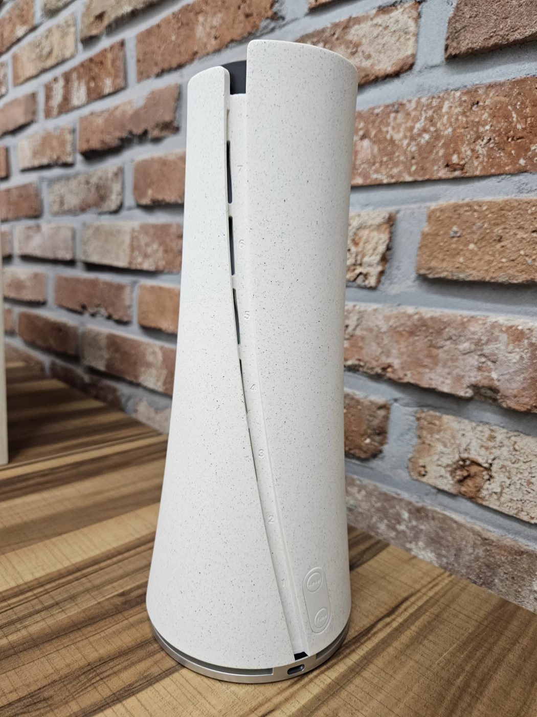 NANO-30CA 기기형 발향기 White 색상 제품 사진